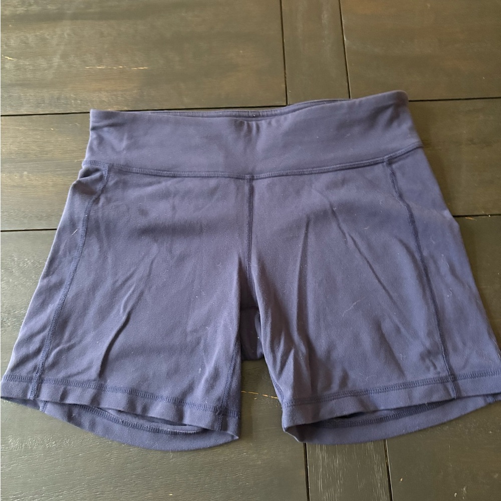 Navy Athleta Biker Shorts In Size XS In Good Condition